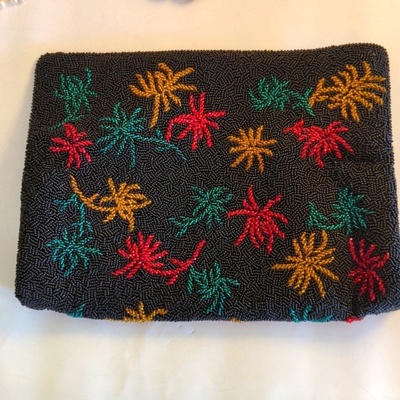 Vintage Black Beaded Evening Baguette Clutch Purse w/ Red, Gold and Green Detail - Picture 7 of 10